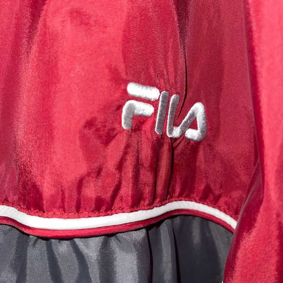 VINTAGE Fila WindBreaker - Picture 2 of 4